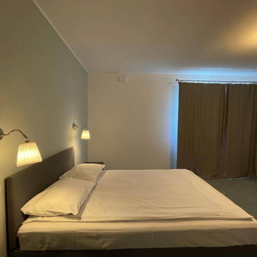 Casa Nube Hotell Orşova Exteriör bild